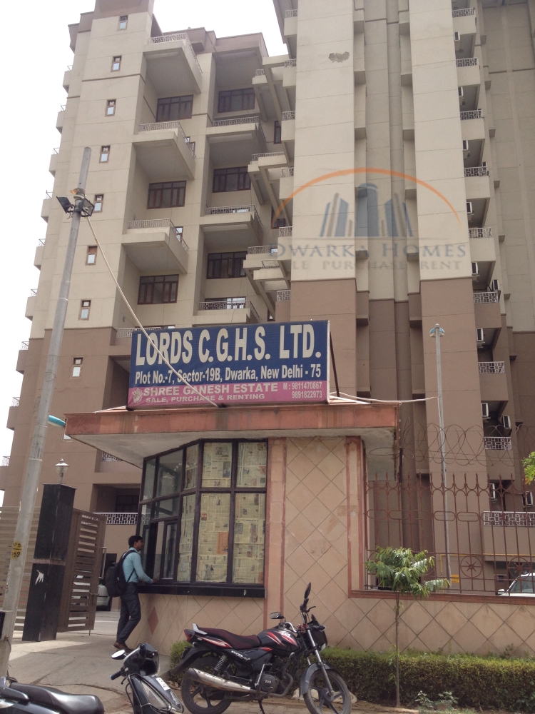 3BHK 3Baths Apartment for rent Lords CGHS Sector 19 Dwarka